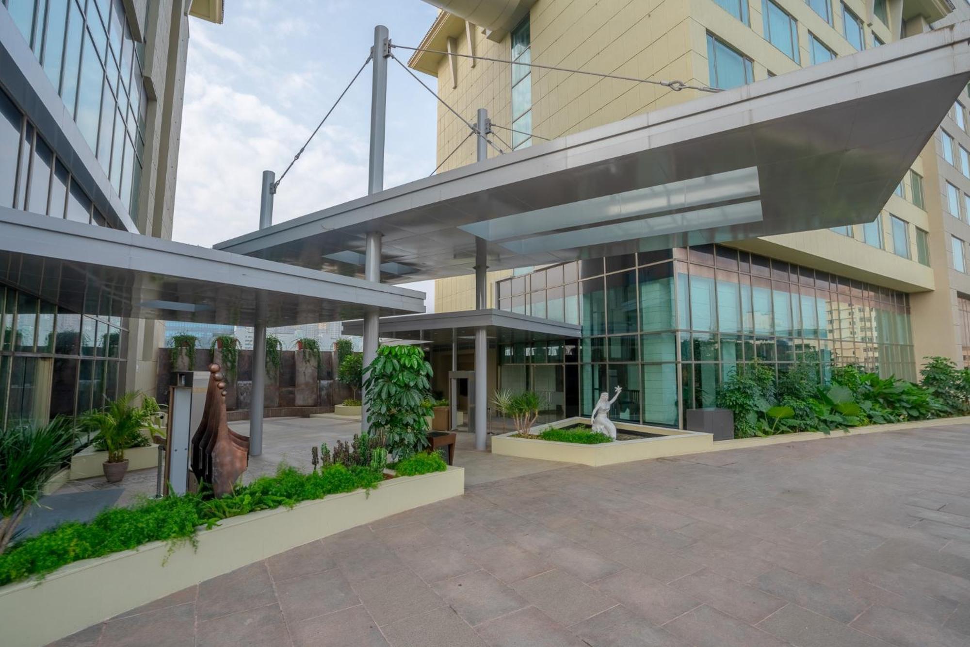 Radisson Blu Pune Hinjawadi Pimpri-Chinchwad Kültér fotó